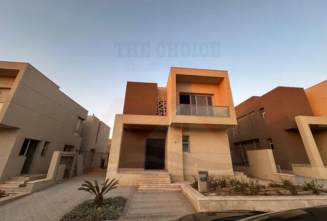 111583008 - Property Image 2