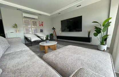 Apartment - 3 Bedrooms - 3 Bathrooms for rent in Lake View Residence - 5th Settlement Compounds - The 5th Settlement - New Cairo City - Cairo