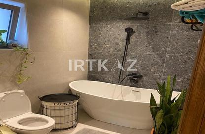 Apartment - 2 Bedrooms - 2 Bathrooms for sale in Galleria Moon Valley - South Investors Area - New Cairo City - Cairo