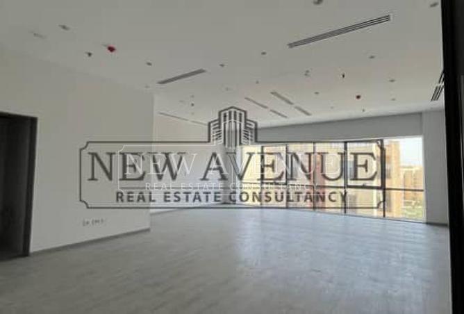 83402825 - Property Image 2