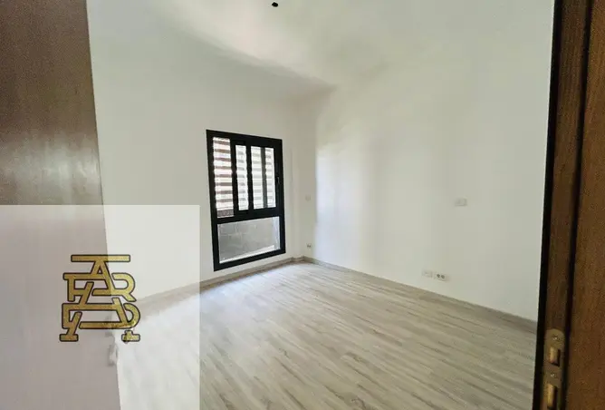110740835 - Property Image 2