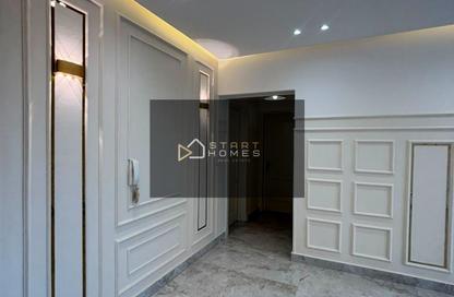 Apartment - 2 Bedrooms - 1 Bathroom for sale in El Rehab Extension - Al Rehab - New Cairo City - Cairo