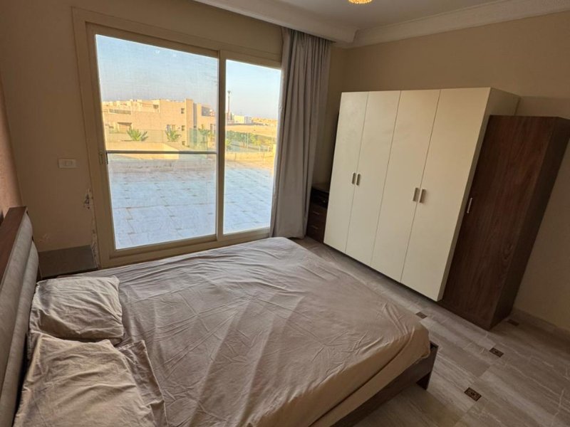 For Rent 4BR Chalet |Fully Furnished| Hacienda Bay thumbnail