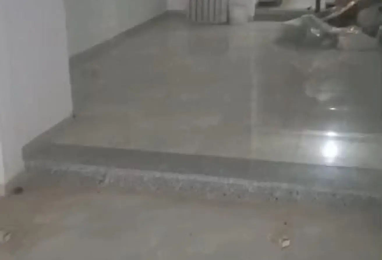 121654315 - Property Main Image