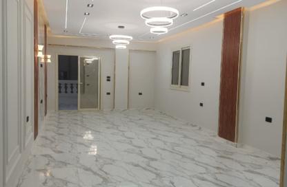 Apartment - 3 Bedrooms - 2 Bathrooms for sale in Palm Resort 1 - Cairo - Ismailia Desert Road - Cairo