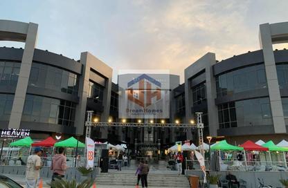 Shop - Studio for sale in Mohamed Naguib Axis - Abou El Houl - New Cairo City - Cairo