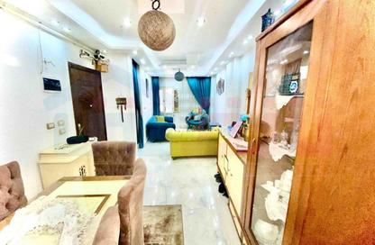 Apartment - 3 Bedrooms - 2 Bathrooms for sale in Al Mosheer Ahmed Ismail St. - Sidi Gaber - Hay Sharq - Alexandria
