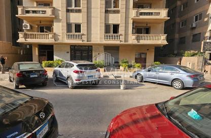 Retail - Studio - 2 Bathrooms for sale in Makram Ebeid St. - 6th Zone - Nasr City - Cairo
