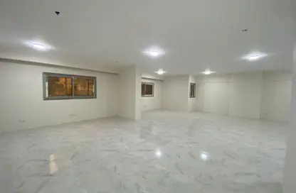 Office Space - 3 Bedrooms - 4 Bathrooms for rent in Mosadak St. - Dokki - Giza