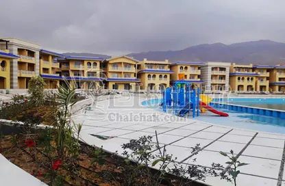 شاليه - غرفة نوم - 2 حمامات للبيع في كاريبيان باي - بورتو السخنة - العين السخنة - السويس