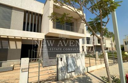 Villa - 5 - 5 for sale in Palm Hills New Cairo - 5th Settlement Compounds - The 5th Settlement - New Cairo City - Cairo