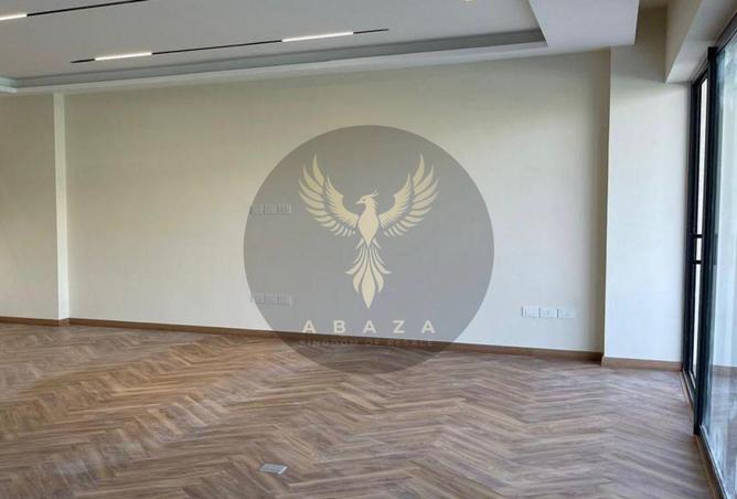 102060460 - Property Image 2