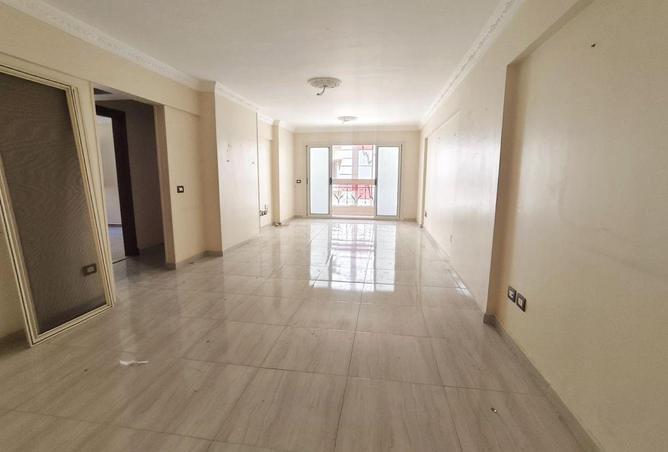 74585383 - Property Main Image