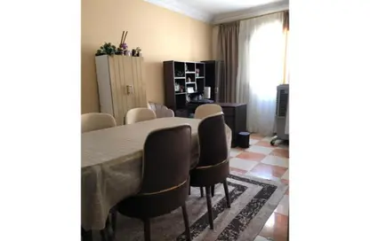 شقة - 2 غرف نوم - 1 حمام للايجار في شارع حسن مامون - المنطقة السادسة - مدينة نصر - القاهرة