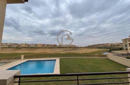 Villa - 4 - 5 for rent in Uptown Cairo - Mokattam - Cairo