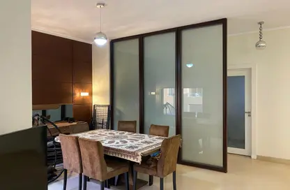 شقة - 2 غرف نوم - 2 حمامات للبيع في ذا فيلدج - المستثمرين الجنوبية - مدينة القاهرة الجديدة - القاهرة