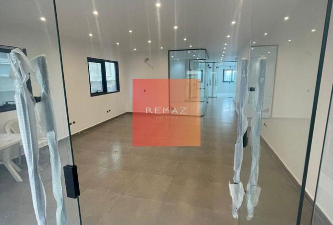 68267949 - Property Image 2