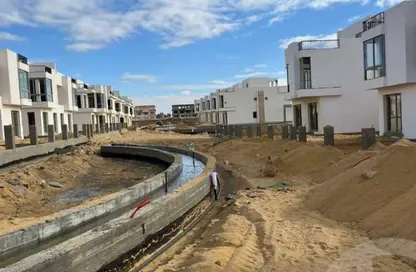 Townhouse - 3 Bedrooms - 4 Bathrooms for sale in Lac ville - New Zayed City - Sheikh Zayed City - Giza