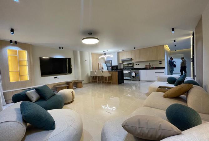 93808093 - Property Main Image