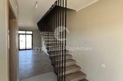 Penthouse - 2 Bedrooms - 4 Bathrooms for sale in The Estates - Sheikh Zayed Compounds - Sheikh Zayed City - Giza