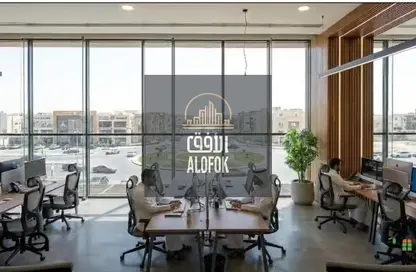 مساحات مكتبية - غرفة نوم للبيع في شارع التسعين الجنوبي - التجمع الخامس - مدينة القاهرة الجديدة - القاهرة