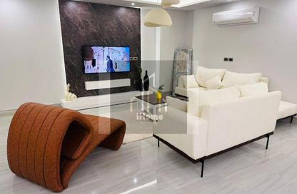 Apartment - 3 Bedrooms - 4 Bathrooms for rent in Lake View Residence - 5th Settlement Compounds - The 5th Settlement - New Cairo City - Cairo