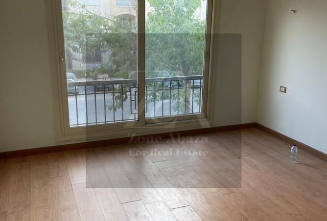 64390411 - Property Image 3