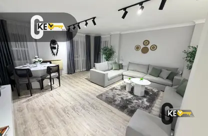 Apartment - 2 Bedrooms - 1 Bathroom for rent in Youssef Al Sebaey St. - Rehab City First Phase - Al Rehab - New Cairo City - Cairo