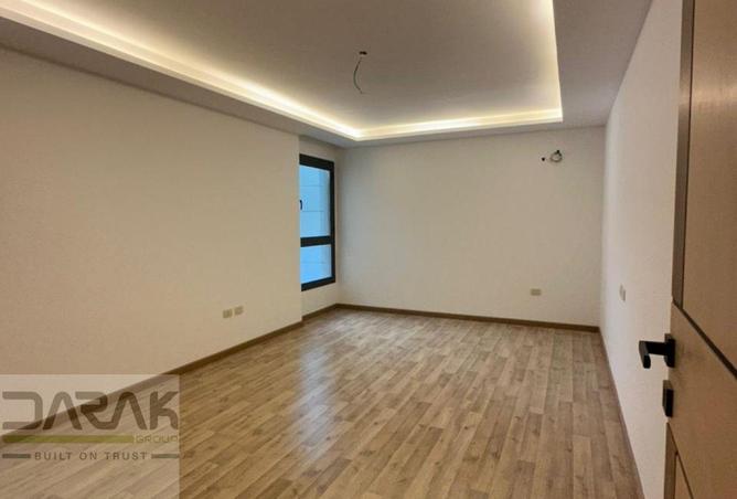 8591972 - Property Image 2