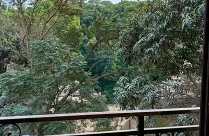 شقة - 3 غرف نوم - 3 حمامات للبيع في شارع محمد مظهر - الزمالك - القاهرة