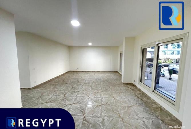 8618802 - Property Image 3