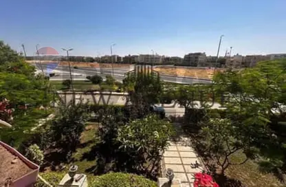 Duplex - 6 Bedrooms - 3 Bathrooms for sale in City Club Mall - 1st District East - Shorouk City - Cairo Duplex - 6 Bedrooms - 3 Bathrooms for sale in City Club Mall - 1st District East - Shorouk City - Cairo