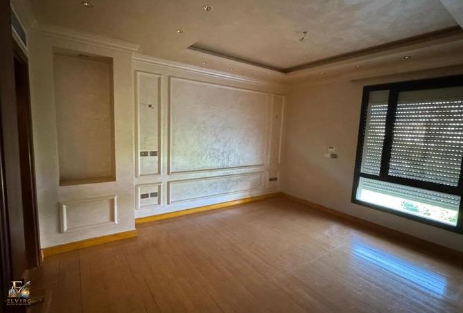98554113 - Property Image 3