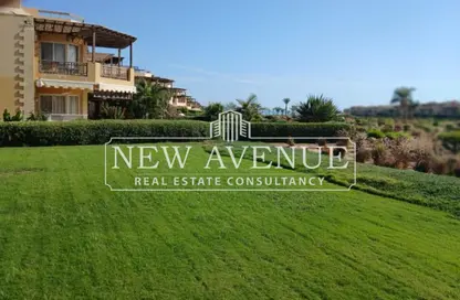 Chalet - 4 Bedrooms - 5 Bathrooms for sale in Ein Bay 2 - Al Ain Al Sokhna - Suez