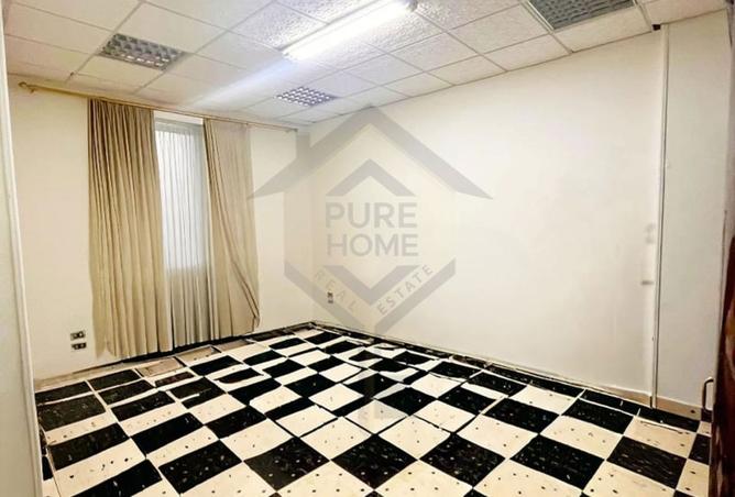 8516180 - Property Image 2