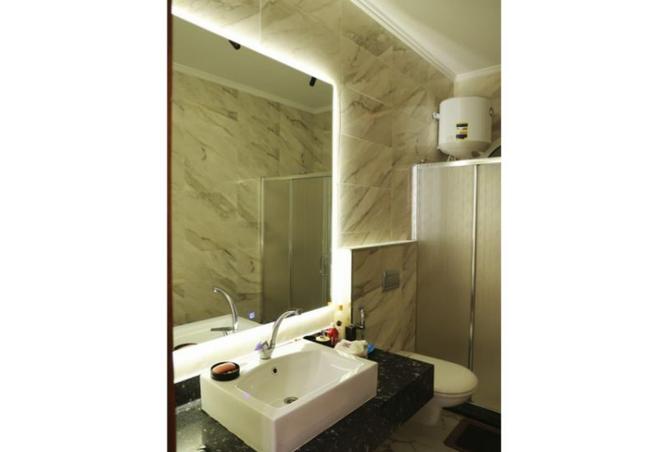 8531631 - Property Image 2