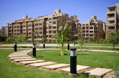 Apartment - 2 Bedrooms - 2 Bathrooms for sale in Garden Hills - Northern Expansions - 6 October City - Giza