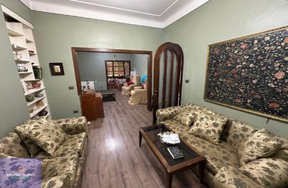 Apartment - 4 Bedrooms - 2 Bathrooms for sale in Sarayat Al Maadi - Hay El Maadi - Cairo
