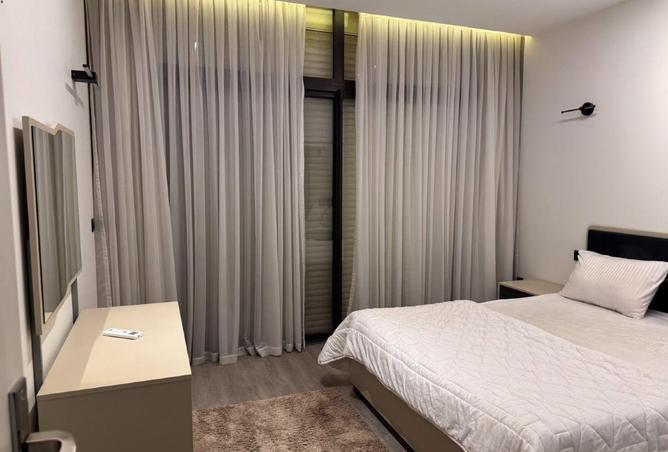 97716254 - Property Image 2