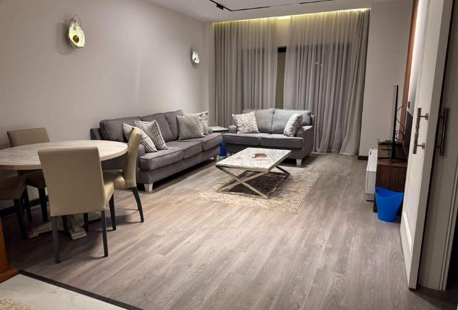 97716254 - Property Main Image