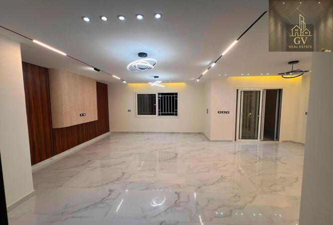 99803282 - Property Main Image