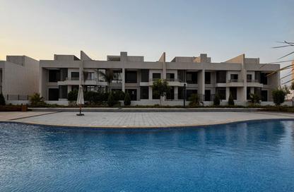 Townhouse - 3 Bedrooms - 4 Bathrooms for sale in Lake West - Sheikh Zayed Compounds - Sheikh Zayed City - Giza