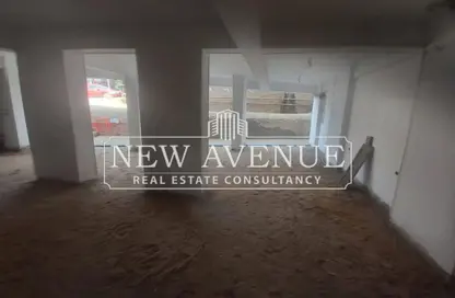 Office Space - 3 Bedrooms - 2 Bathrooms for sale in Al Laselky St. - El Laselky - New Maadi - Hay El Maadi - Cairo