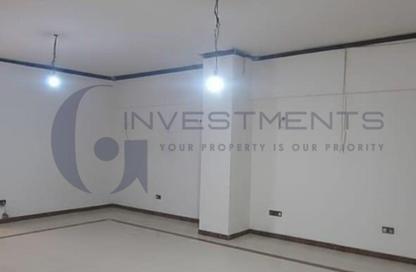 Apartment - 2 Bedrooms - 2 Bathrooms for sale in Roushdy St. - Roushdy - Hay Sharq - Alexandria