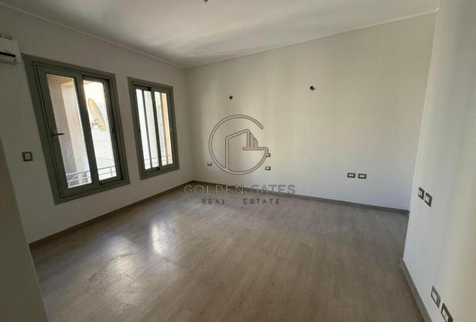 70103841 - الصورة الرئيسية للعقار