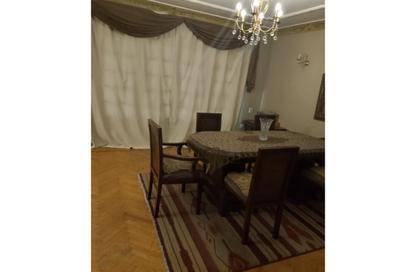 Apartment - 3 - 2 for sale in Moez Al Dawla St. - 6th Zone - Nasr City - Cairo
