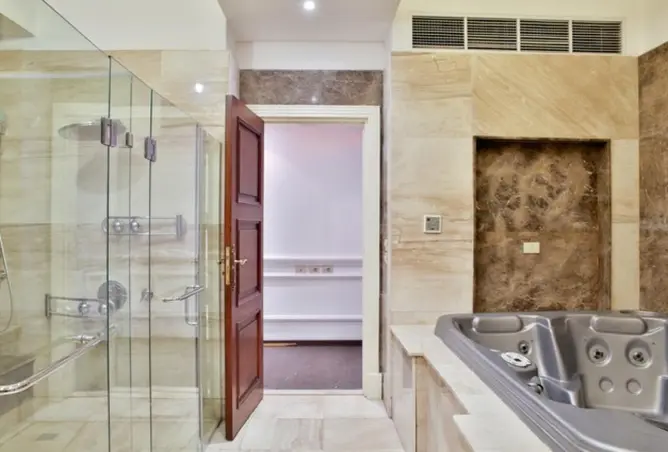 83678966 - Property Image 2
