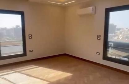 Apartment - 3 - 2 for rent in Abd El Aziz Fahmy St. - Triumph Square - El Nozha - Cairo