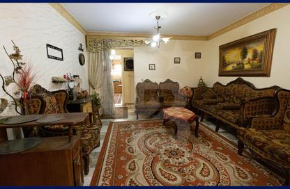 شقة - 3 غرف نوم - 2 حمامات للبيع في شارع البستان - المندرة - حي ثان المنتزة - الاسكندرية