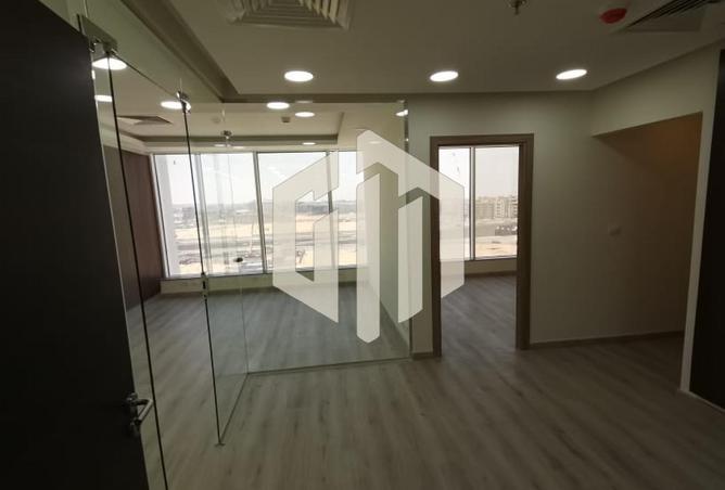 58248106 - Property Main Image